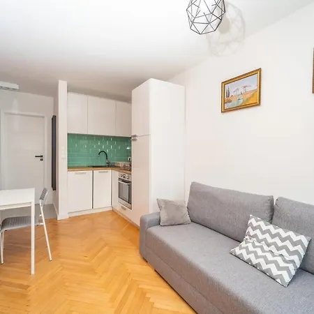 Daire Przytulny 3city Z Dwiema Sypialniami W Gdyni By Renters
