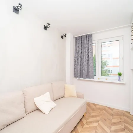 Przytulny 3city Z Dwiema Sypialniami W Gdyni By Renters *
